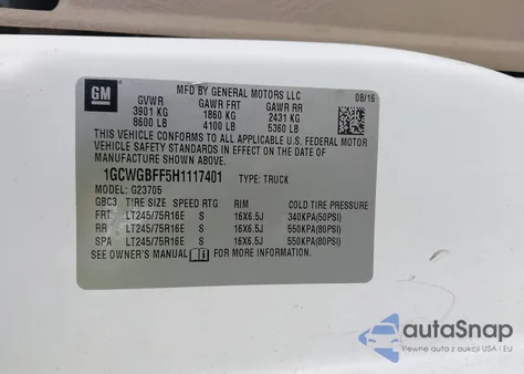 2017 Chevrolet Express 2500 Work Van z USA, uszkodzony, nr VIN 1GCWGBFF5H1117401